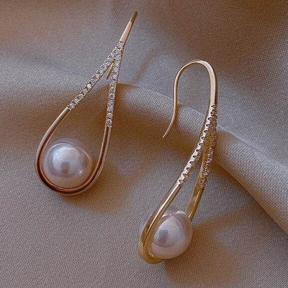 18K Gold Bathed Pearl Earring - Byfirenzzi