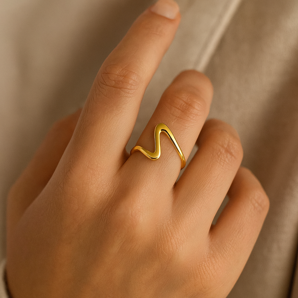 18k Gold-Plated Cuff Liora Ring in Modern Wave Style – ByFirenzzi