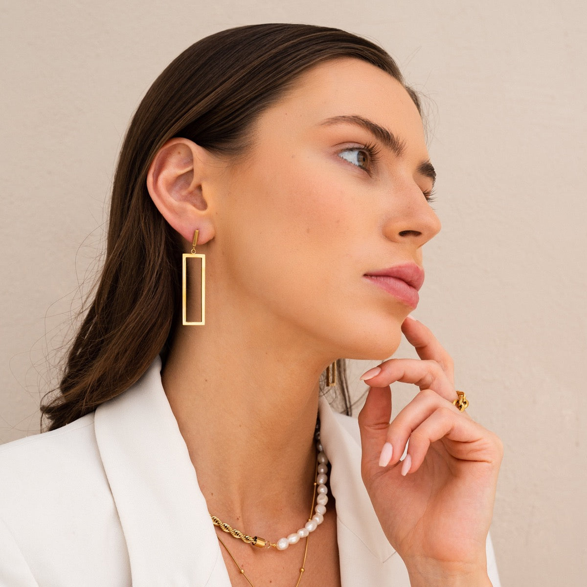18k gold -plated minimalist earrings - Byfirenzzi