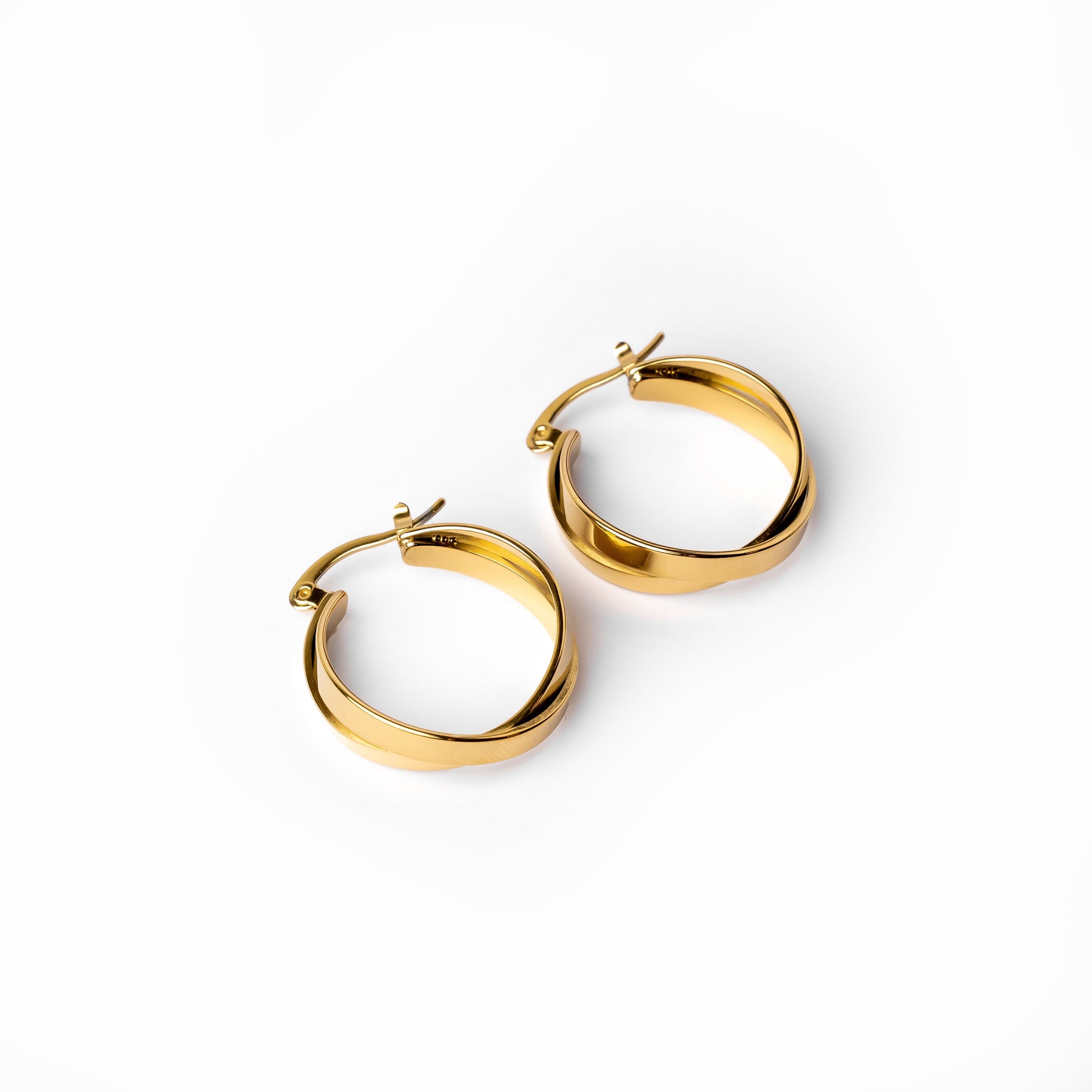 Brincos Argolas Talia Basic Banhado a Ouro 18k - ByFirenzzi