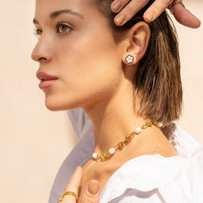 18k gold -plated pearl node necklace - Byfirenzzi