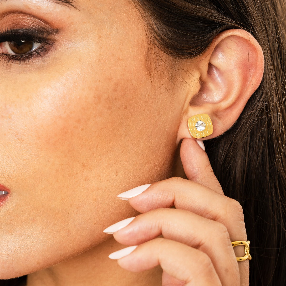 Roman Earrings Latin Stone Bathed to 18k Gold - Byfirenzzi
