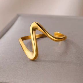 18k Gold-Plated Cuff Liora Ring in Modern Wave Style – ByFirenzzi