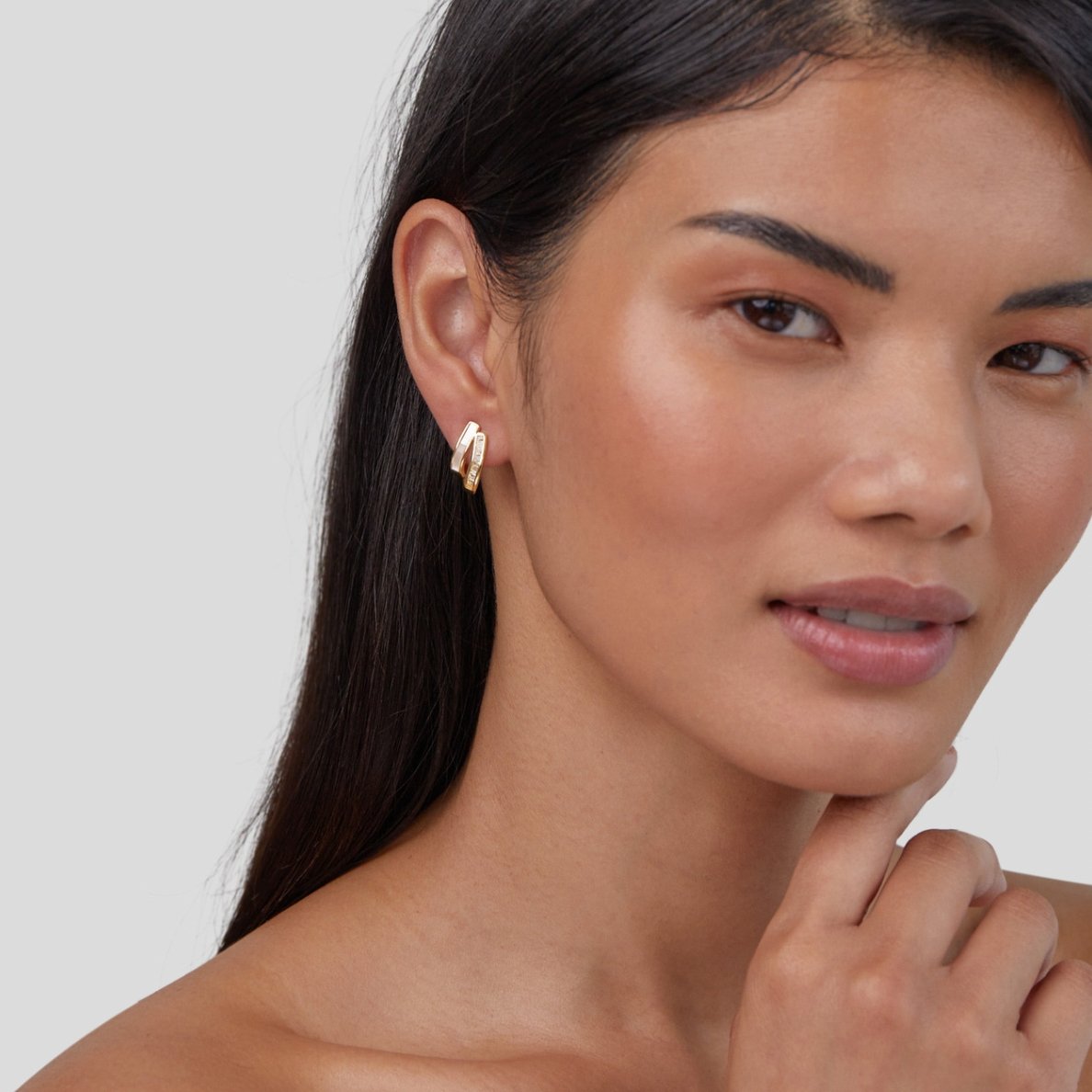 18k Gold Bladded Pearl Earring - Byfirenzzi